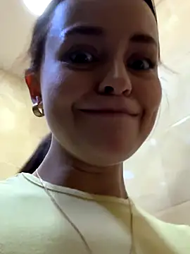 AngelinaTeller live sex cam