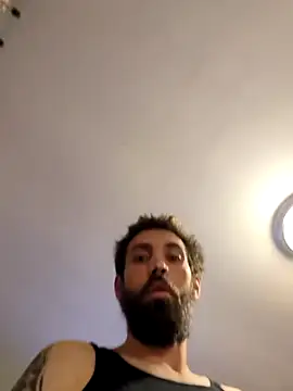 QueenM3 live sex cam