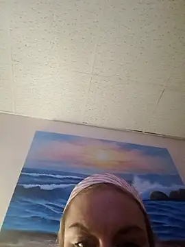 LisaMillerx's web cam