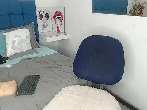 Adam_Morgan2's cam snapshot