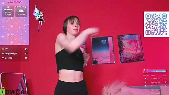 Lisbeth__Salander's cam snapshot