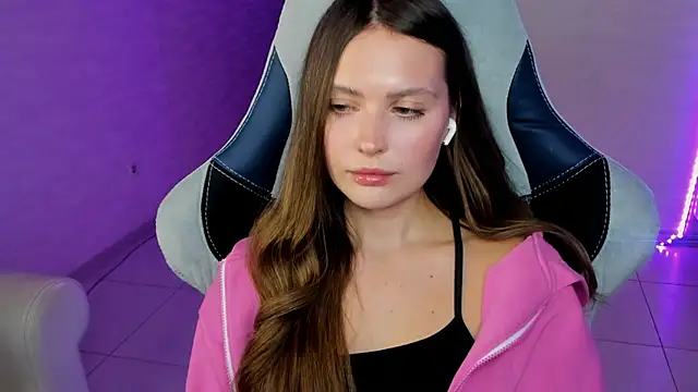 yourArya's cam snapshot