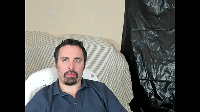 Metalstud's cam snapshot