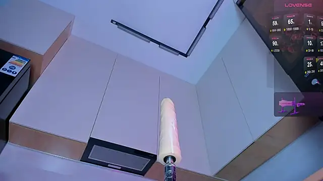 maakimo live sex cam