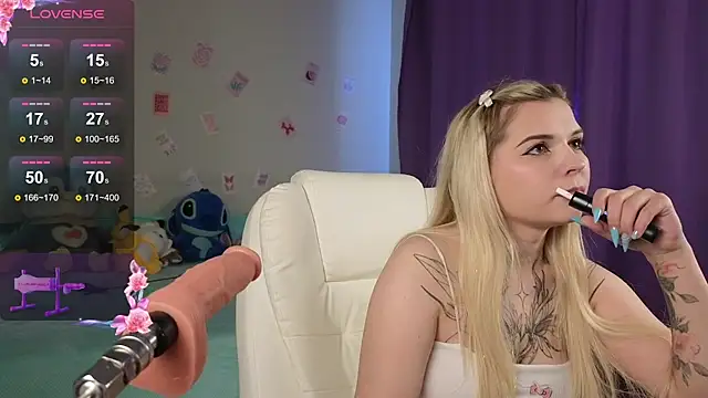 Kate_Legend's cam snapshot