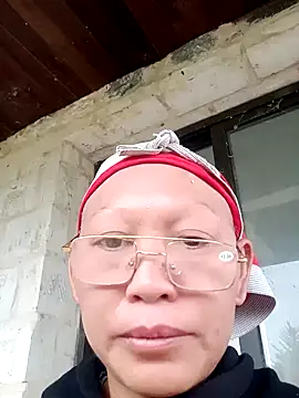 nui-show's cam snapshot