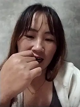 emini-xx's cam snapshot