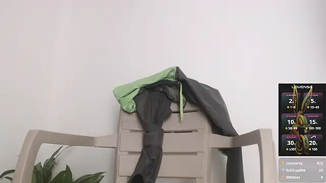 drake_brwon_23 live sex cam