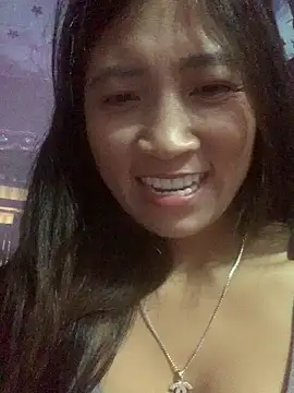 ThiHa003 live sex cam