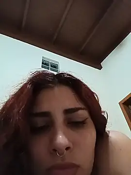 SweetSolei20's web cam