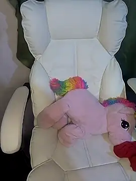 Thekatty10's cam snapshot