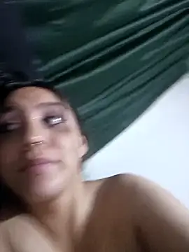 naughtygoddesss_'s cam snapshot