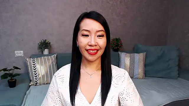 LiaPak's cam snapshot