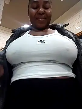 Katie_lips's cam snapshot