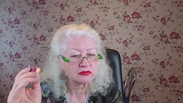 Maya_Mayflower's cam snapshot