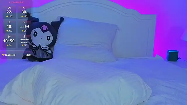 venomeowww__'s cam snapshot