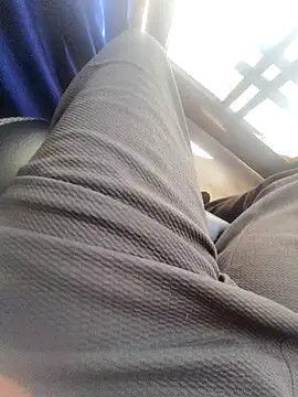 limtguys live sex cam