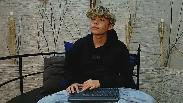 nathan_bell live sex cam