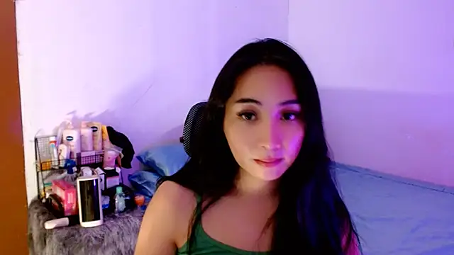 SweetLilly_18 live sex cam