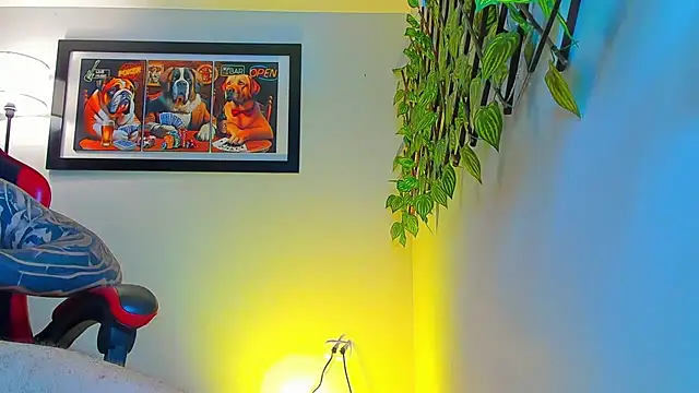 ALPHA_DOMINUS_'s cam snapshot