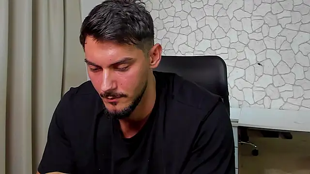 ClintMasters live sex cam