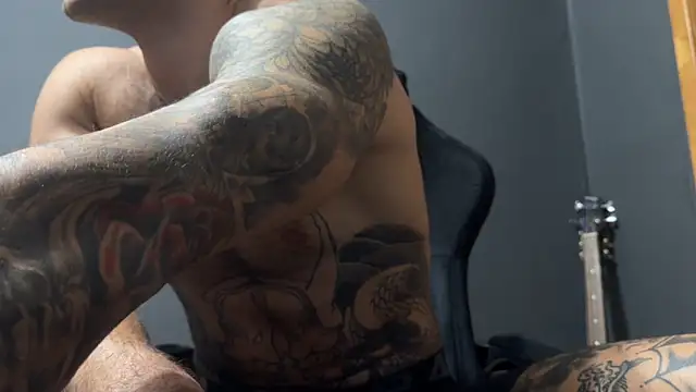 Mr_YourGod live sex cam