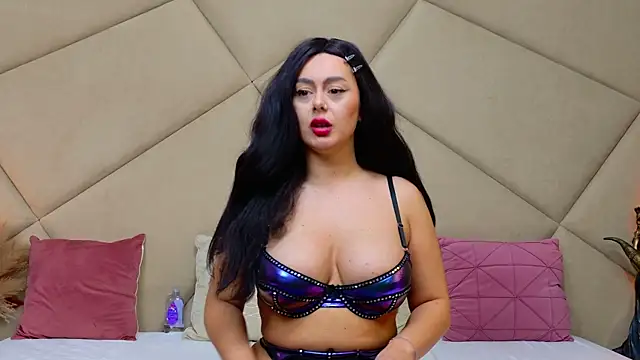 ChloeFrost's cam snapshot