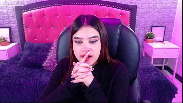 Natalie_loffreda's cam snapshot