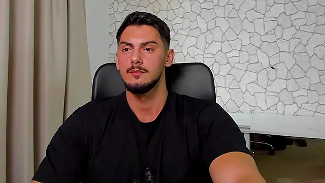 ClintMasters live sex cam