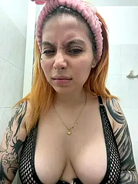 YunoRose_'s cam snapshot