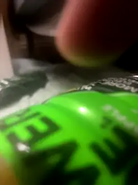 shavedandcurious's cam snapshot