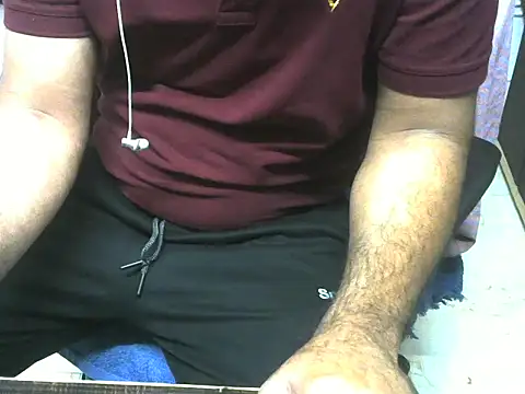 hotindianstud live sex cam