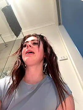 aus_queen live sex cam