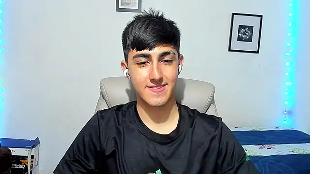 babymaik live sex cam