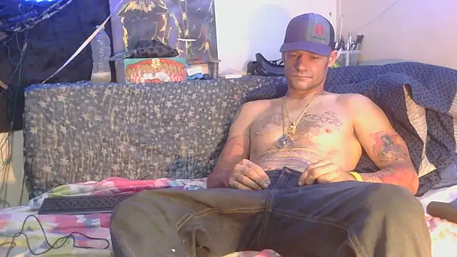 TheOneYouLove69 live sex cam