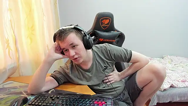 iliaskrislove live sex cam