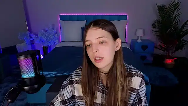 LiliBakery's cam snapshot