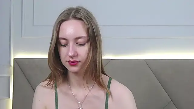 RachaelCute's cam snapshot