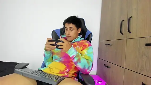 dorman_boy's cam snapshot