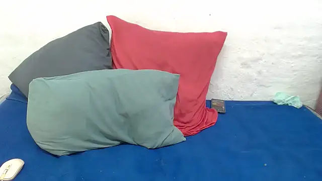 Thickchocolatex2's cam snapshot