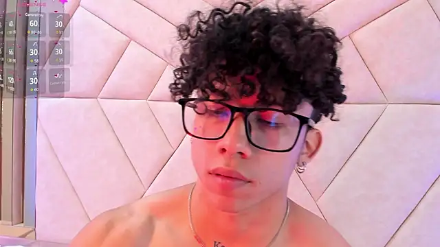 AkazaBoy_ live sex cam