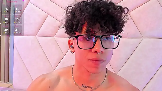 AkazaBoy_ live sex cam