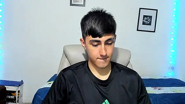 babymaik live sex cam