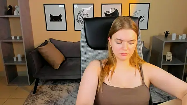 LisaMitchell's cam snapshot