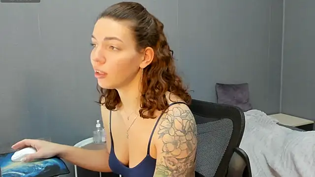 Garden_of_Eden_'s cam snapshot