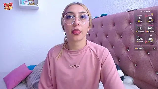 Soffy-brooks's cam snapshot