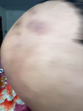 Iam-Sharifa's cam snapshot