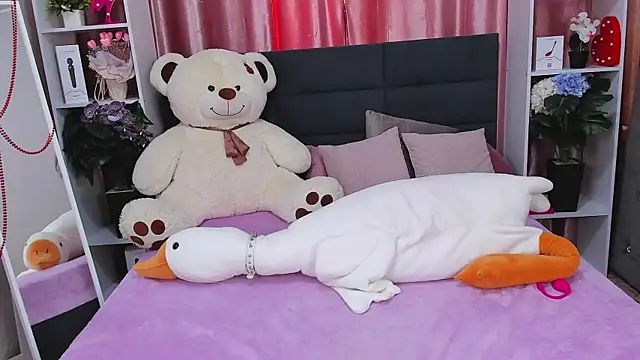 MiaKarlos's cam snapshot