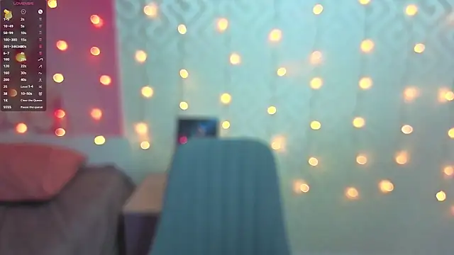 FancyHenley's cam snapshot