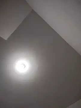 LindaSalo33's web cam